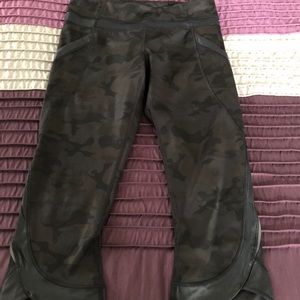 Lululemon camo crops